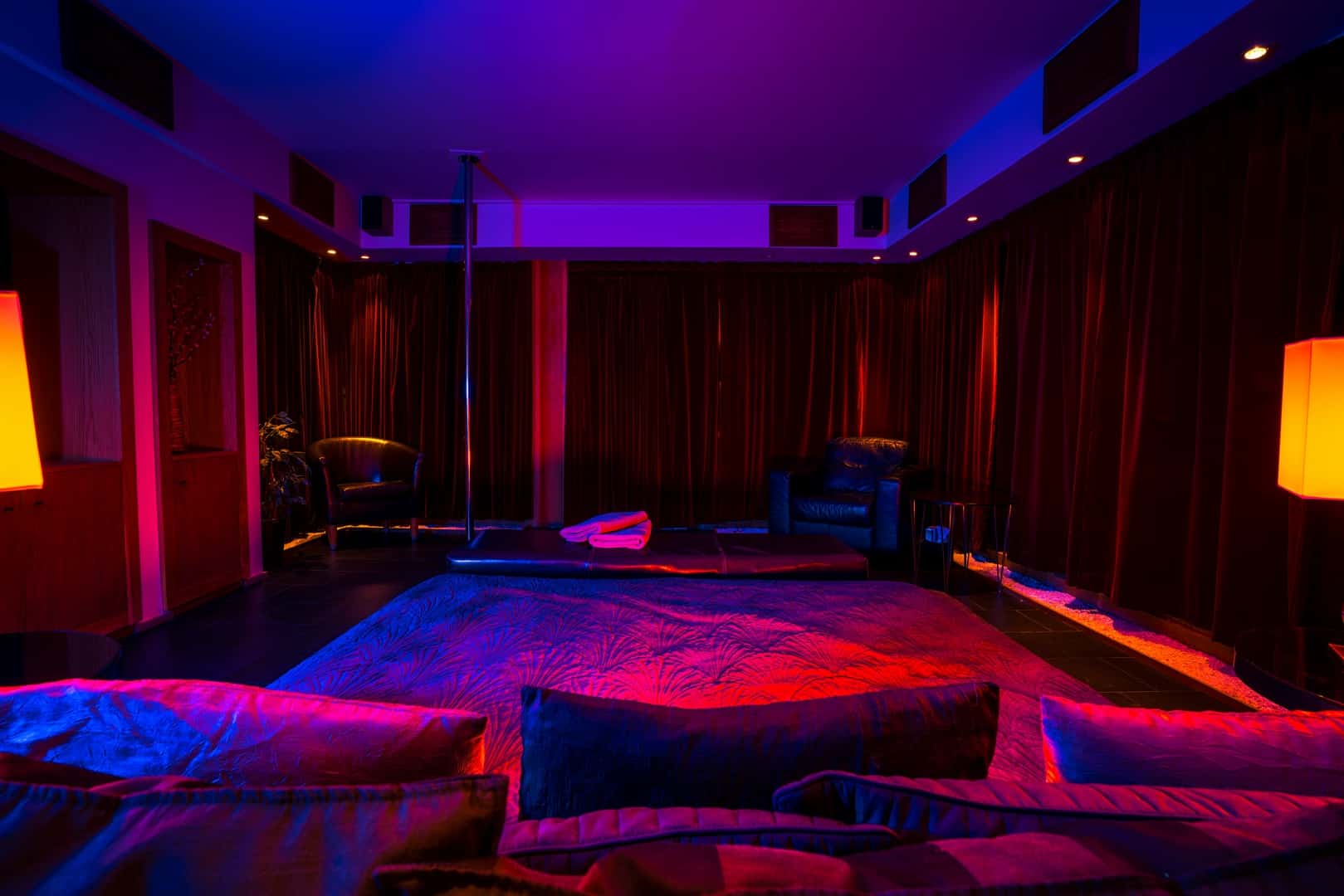Strip Club Private Room Telegraph