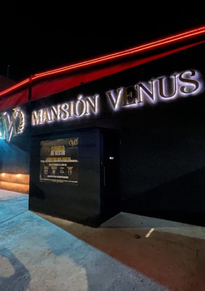 Cancún striptease clubs, erotic night clubs and erotic city guide - CLC