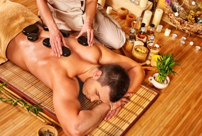 Customer getting relaxing Asian massage in Munich studio